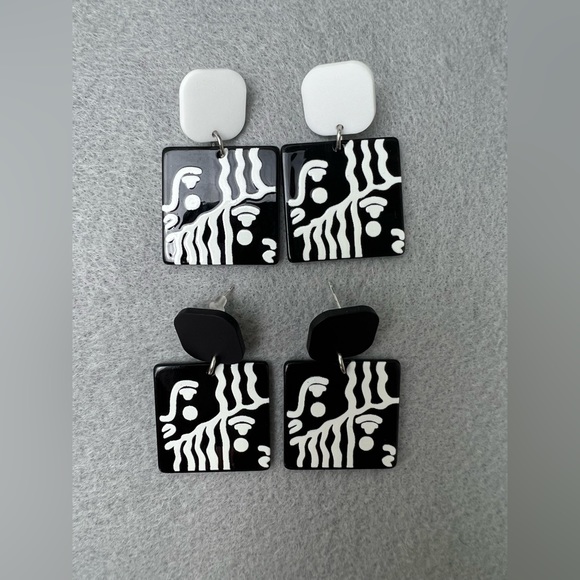 Retro Black & White Dangle Earrings -Artistic Unique Trendy Square Earrings - Picture 1 of 17